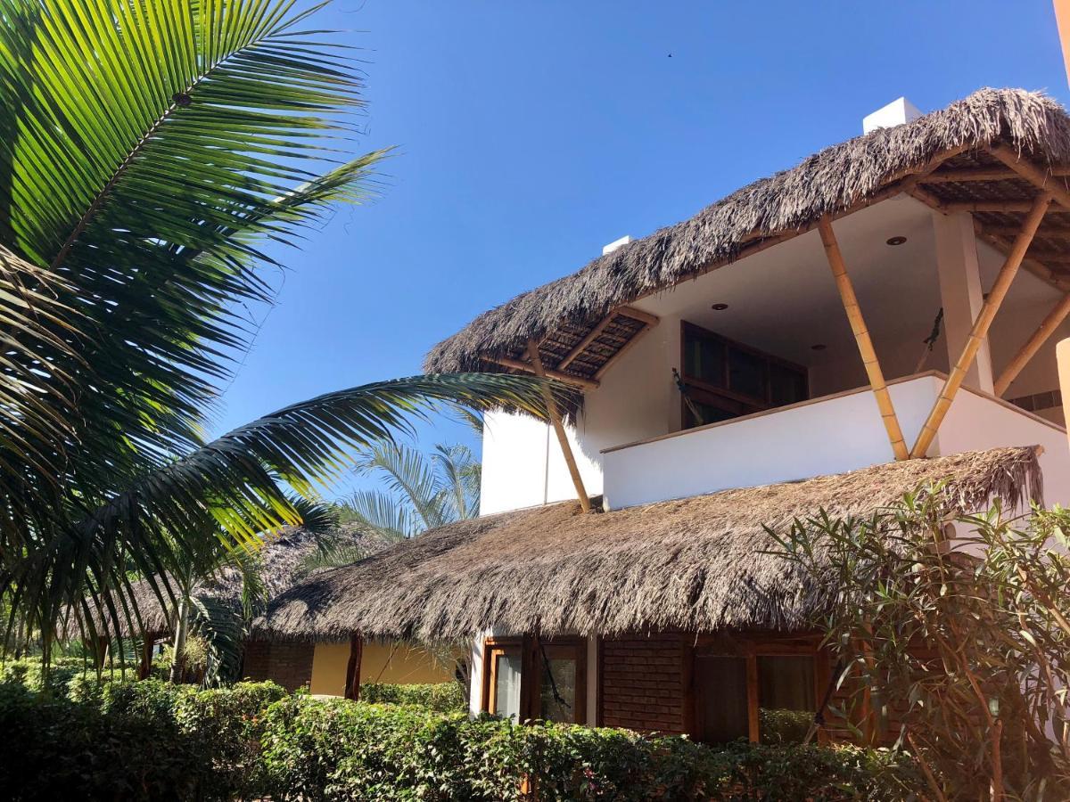 Nautilus Lodge Puerto Lopez Exterior photo